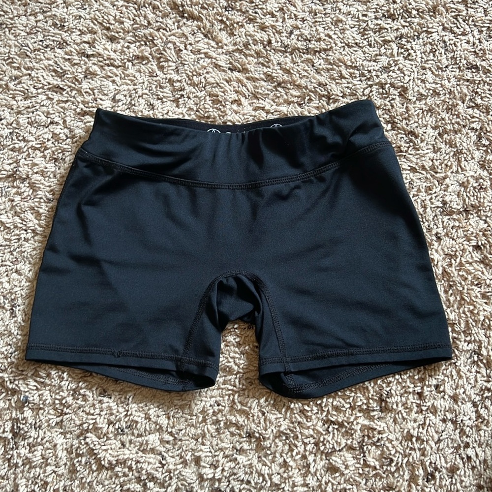 Gaiam Yoga Shorts size Medium (10/12)